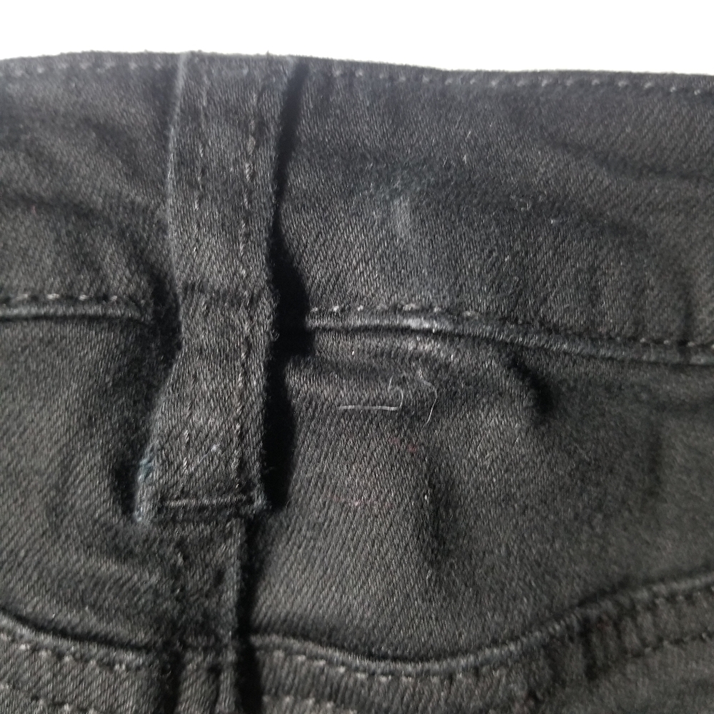 CELEBRITY PINK JUNIORS BLACK DISTRESSED JEAN SHORTS SIZE 7/28 - Picture 13 of 14